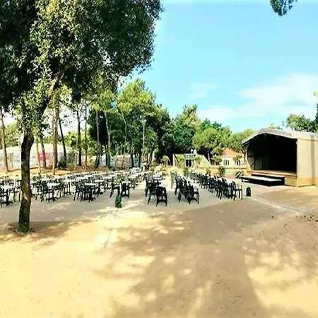 Avec Piscine Partagee A 36 M² * Сен-Жан-де-Мон