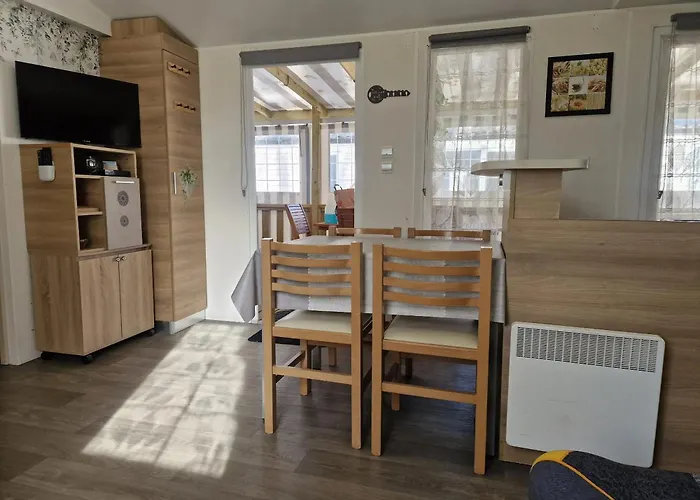 Avec Piscine Partagee A 36 M² Nyaraló *