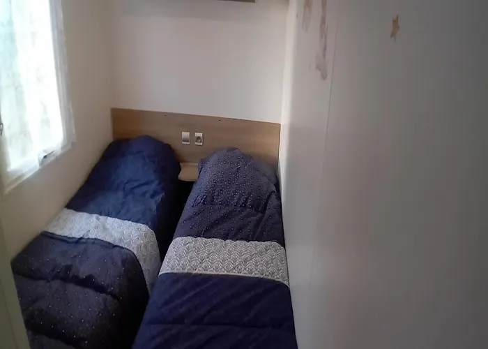 Avec Piscine Partagee A 36 M²