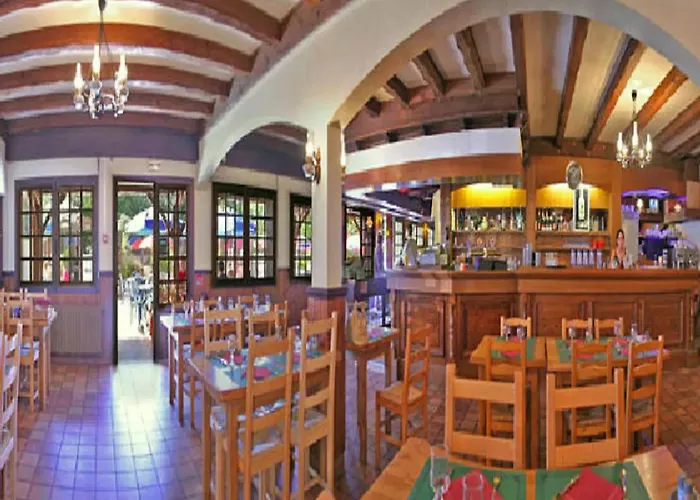 Avec Piscine Partagee A 36 M² Nyaraló *