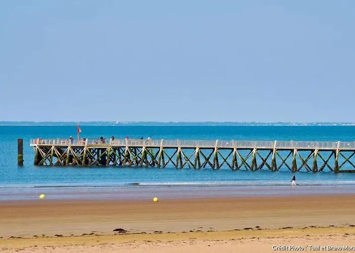Avec Piscine Partagee A 36 M² Nyaraló *