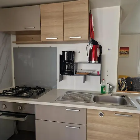Prázdninový dům Avec Piscine Partagee A 36 M² Saint-Jean-de-Monts